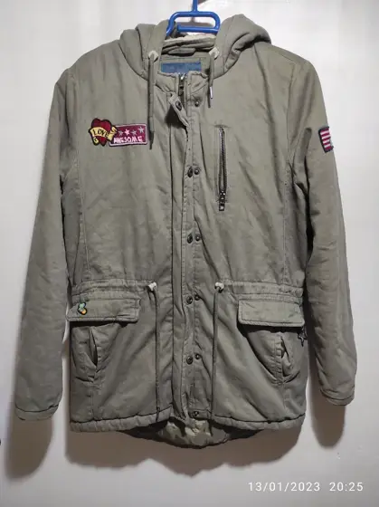 Chaqueta con forro polar y capucha Only talla L