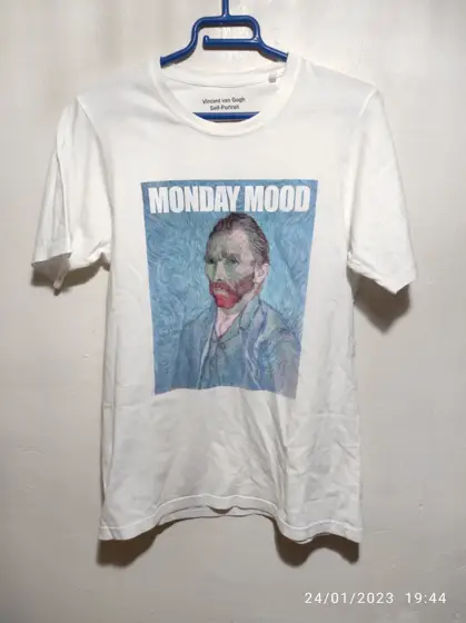 Camiseta manga corta Vicent van Gogh Pull & Bear talla S