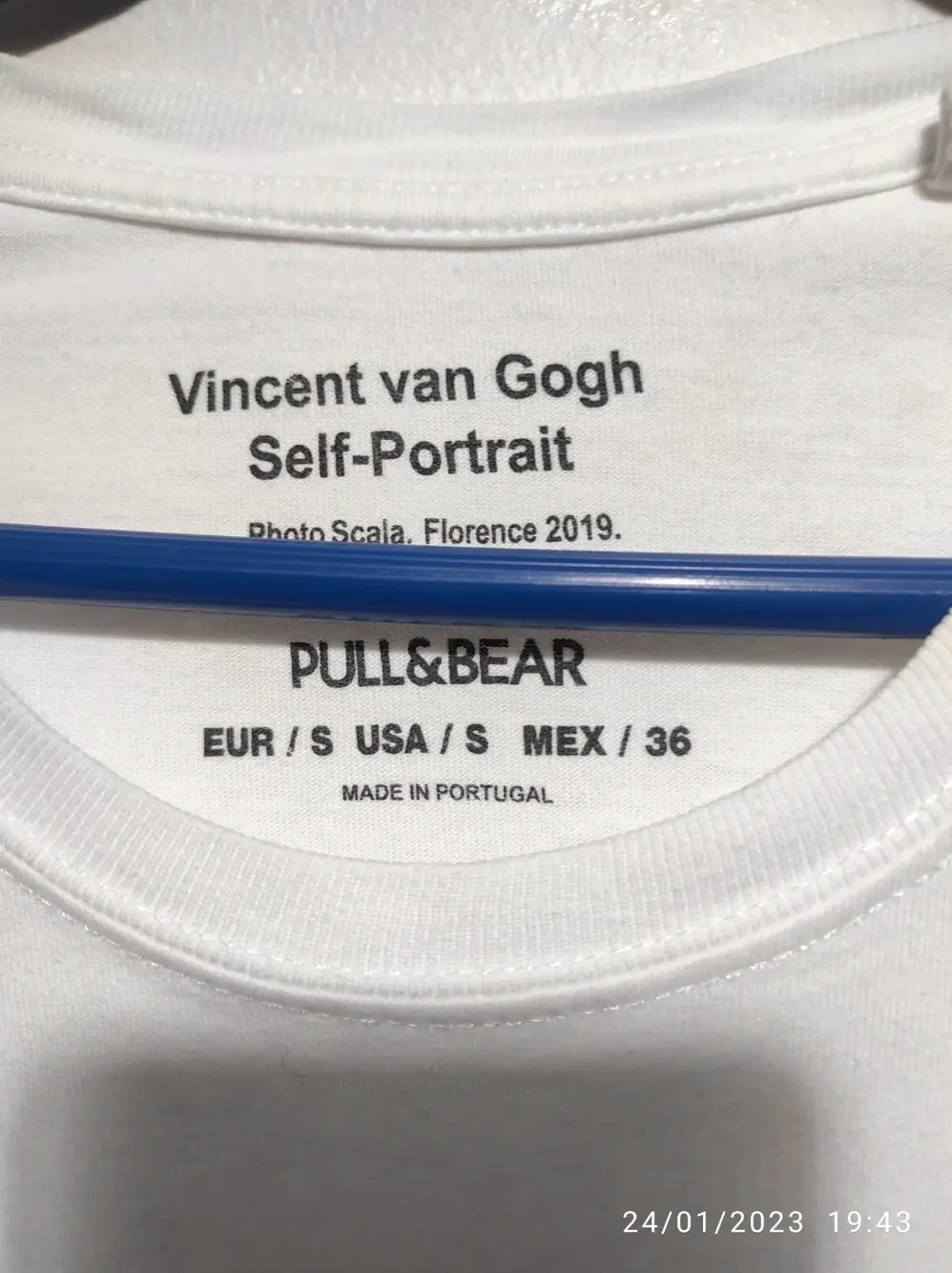 Camiseta manga corta Vicent van Gogh Pull & Bear talla S, foto 3