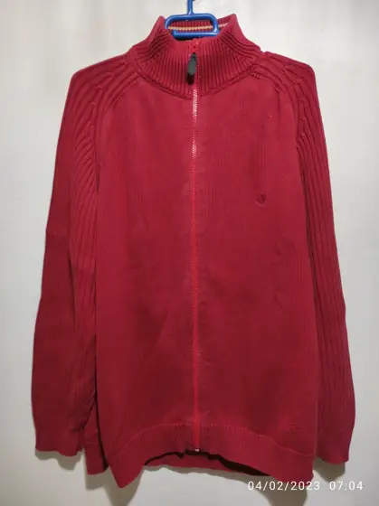 Jersey cuello alto Cortefiel talla XXL pero sirve para XL ver medidas