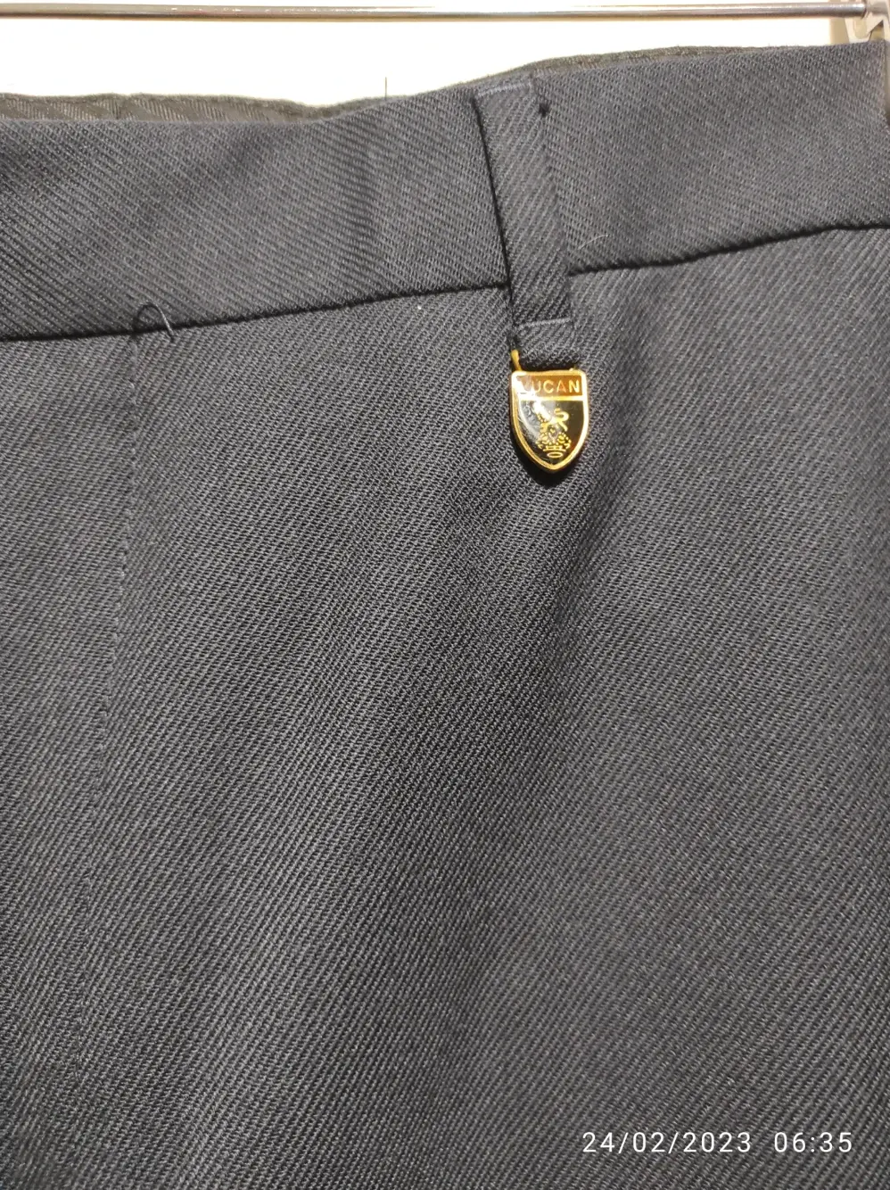 Pantalon de vestir Lucan talla 52, foto 2