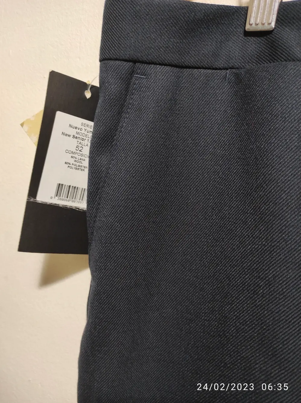 Pantalon de vestir Lucan talla 52, foto 3