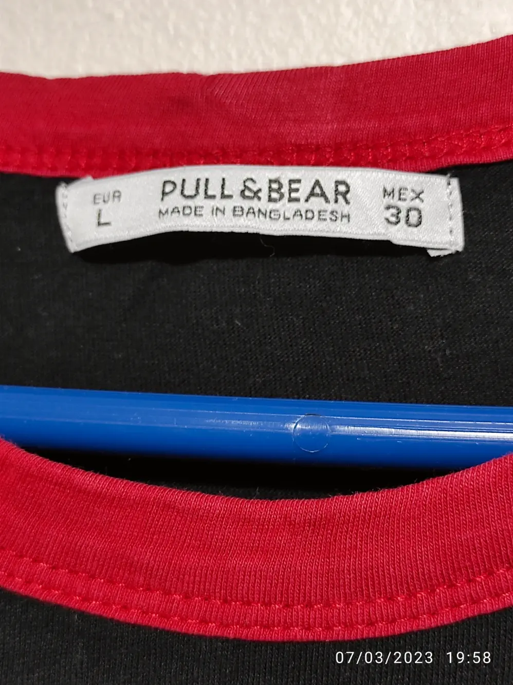 Camiseta manga corta Roller lover Pull & Bear talla L, foto 2