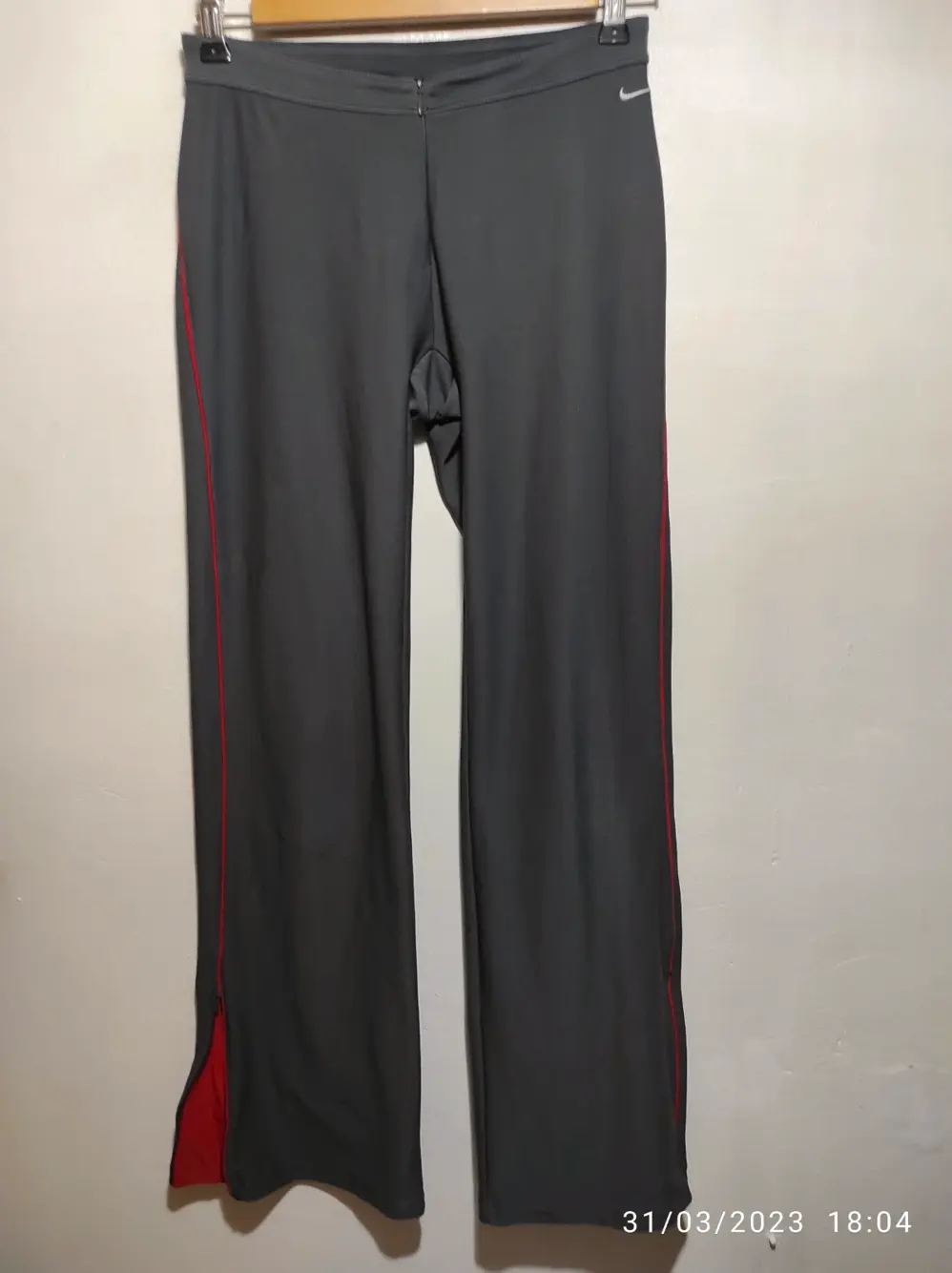 Pantalon chandal Nike talla M