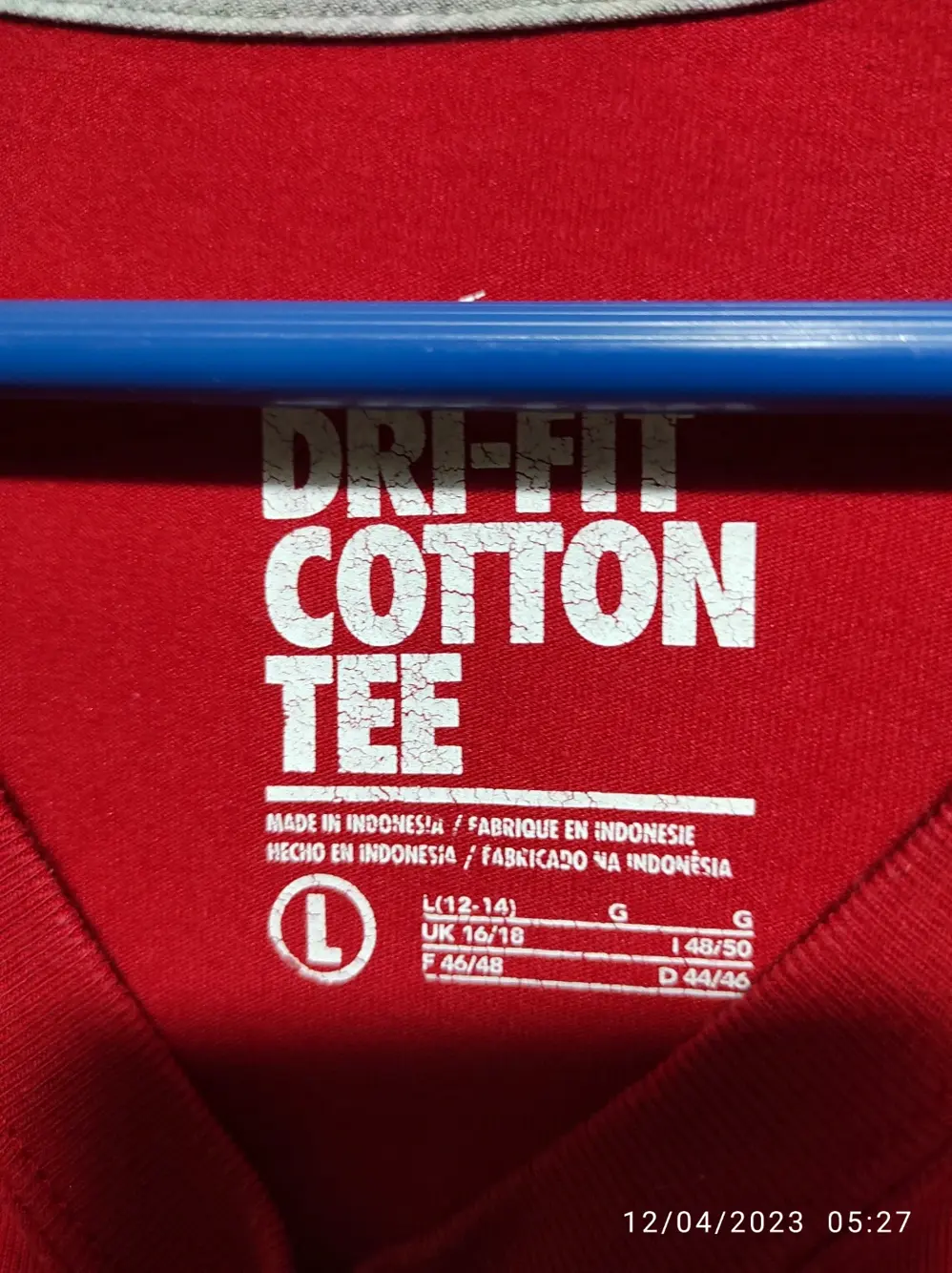 Camiseta manga corta Nike tee talla L sirve para M unisex ver medidas, foto 4