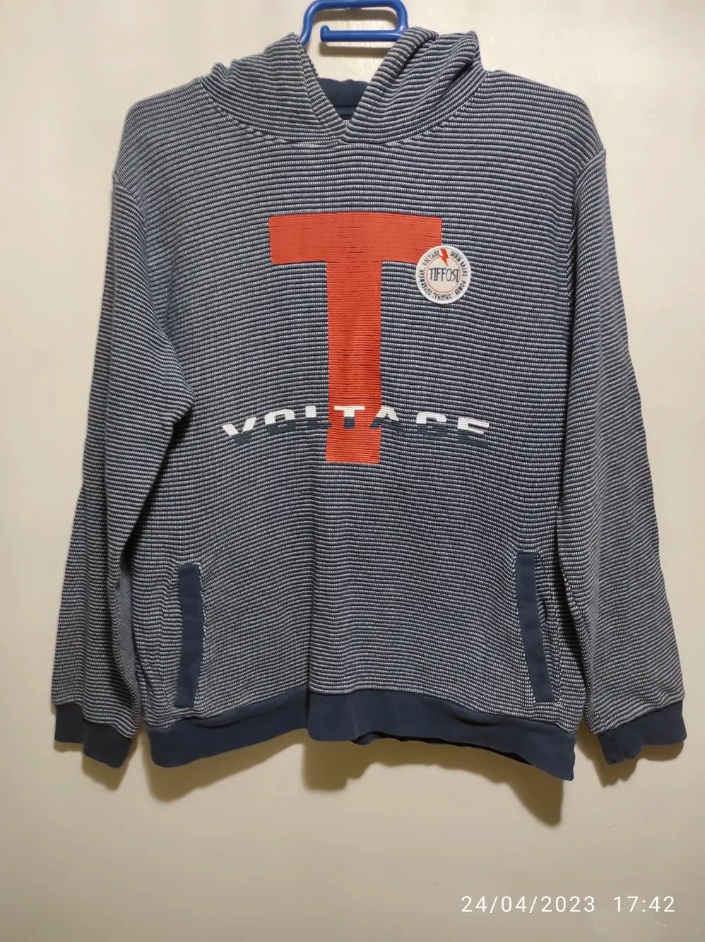 Sudadera con capucha Tiffosi talla 13/14 Años sirve para S