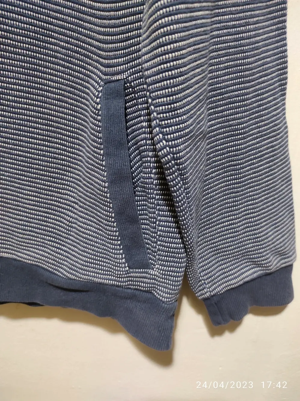 Sudadera con capucha Tiffosi talla 13/14 Años sirve para S, foto 2