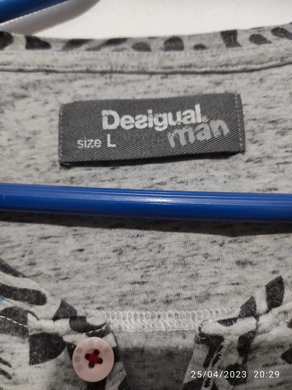 Camiseta manga corta Desigual talla L, foto 4