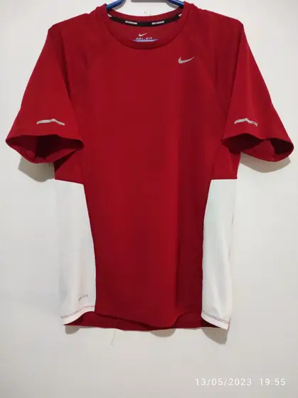 Camiseta manga corta Nike Running talla S