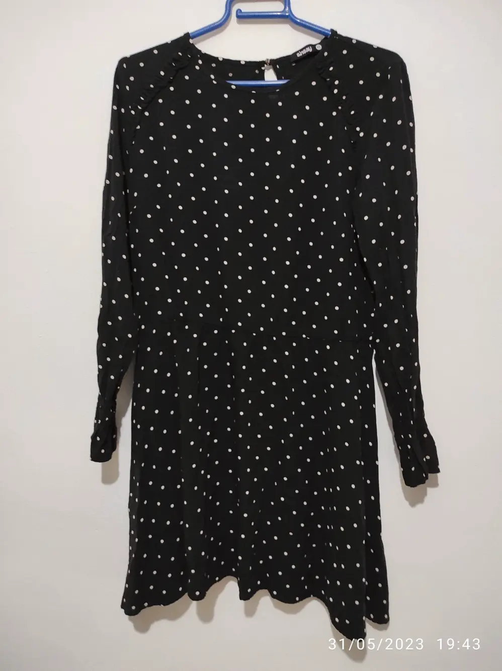 Vestido a topos Sinsay talla M