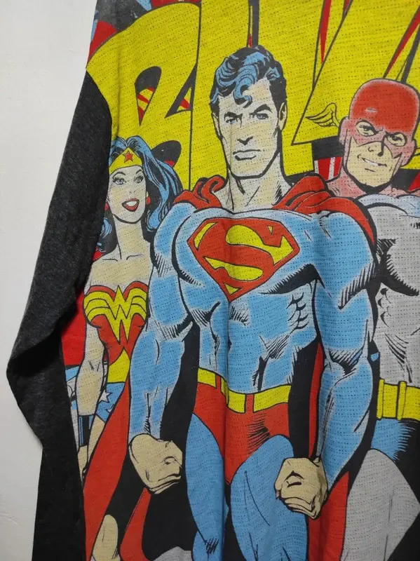 Camiseta manga larga dc comics Superman, Batman..cedar wood state talla M, foto 4