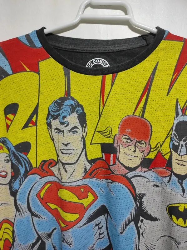 Camiseta manga larga dc comics Superman, Batman..cedar wood state talla M, foto 5
