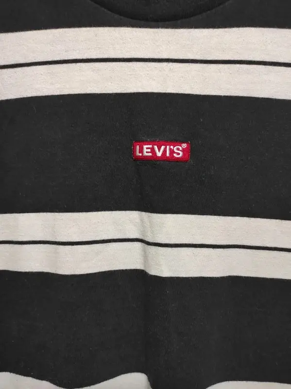 Camiseta a rayas manga corta Levi's Strauss talla S pero sirve para M, foto 2