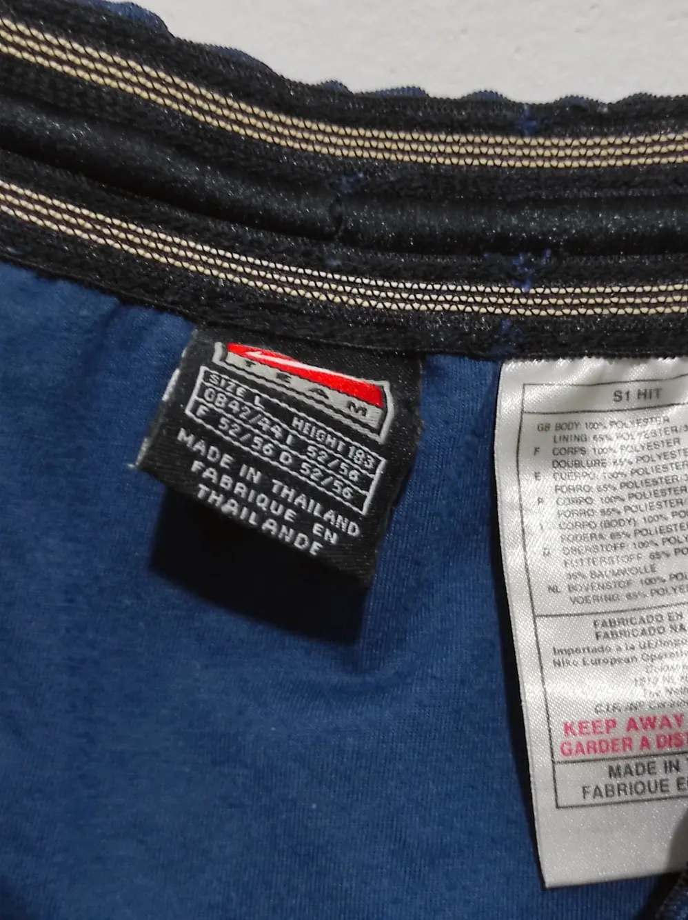 Pantalon corró short Nike talla L, foto 3
