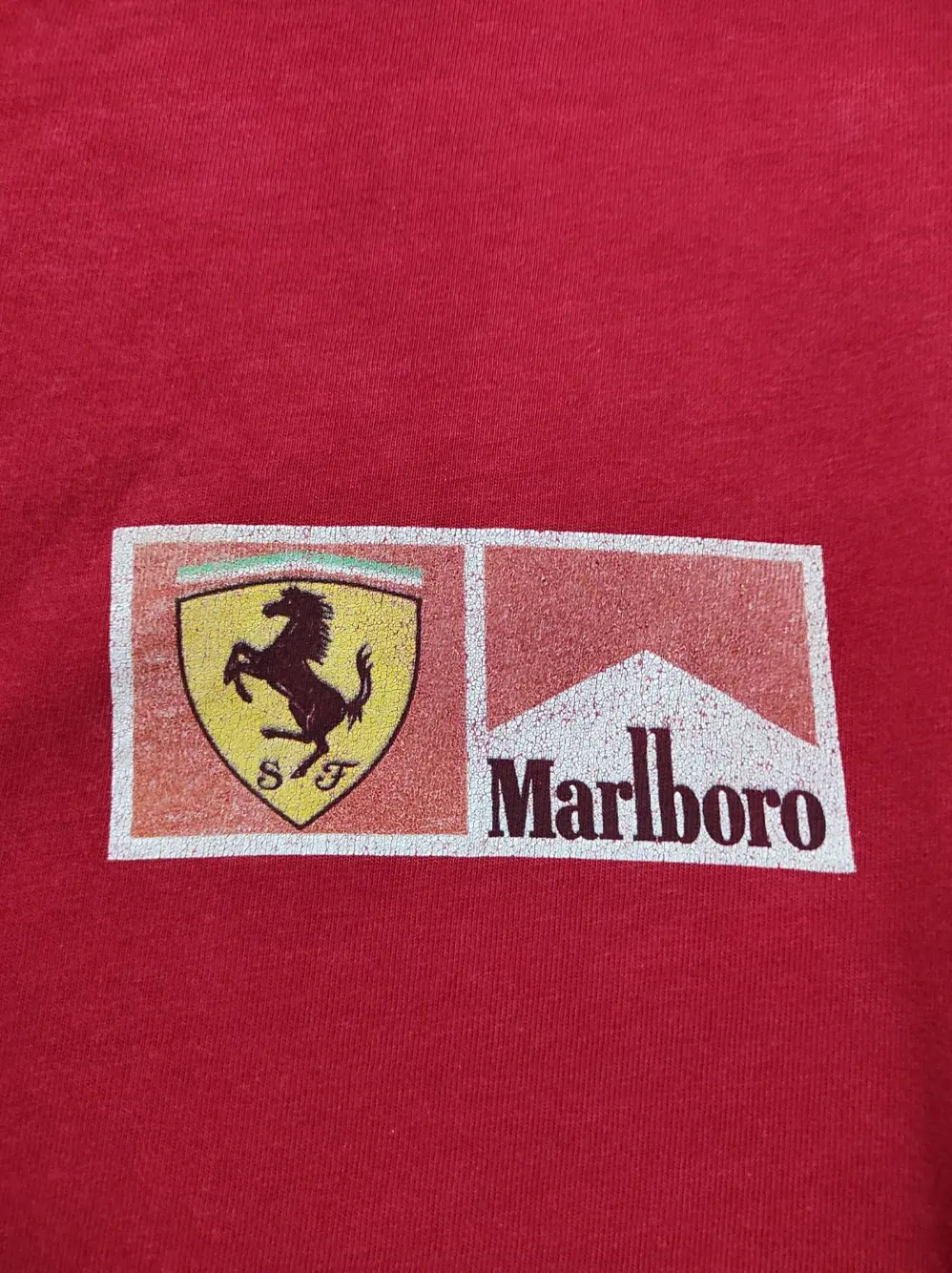 Camiseta vintage Ferrari Malboro talla L Hanes, foto 4