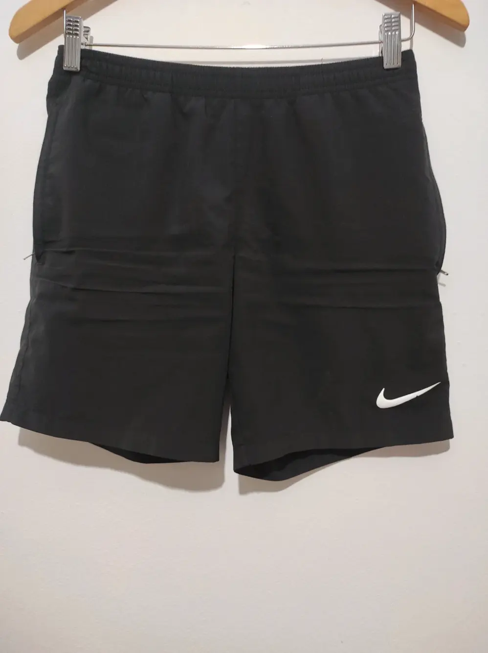 Pantalon corto Nike mercurial talla 12años ver medidas