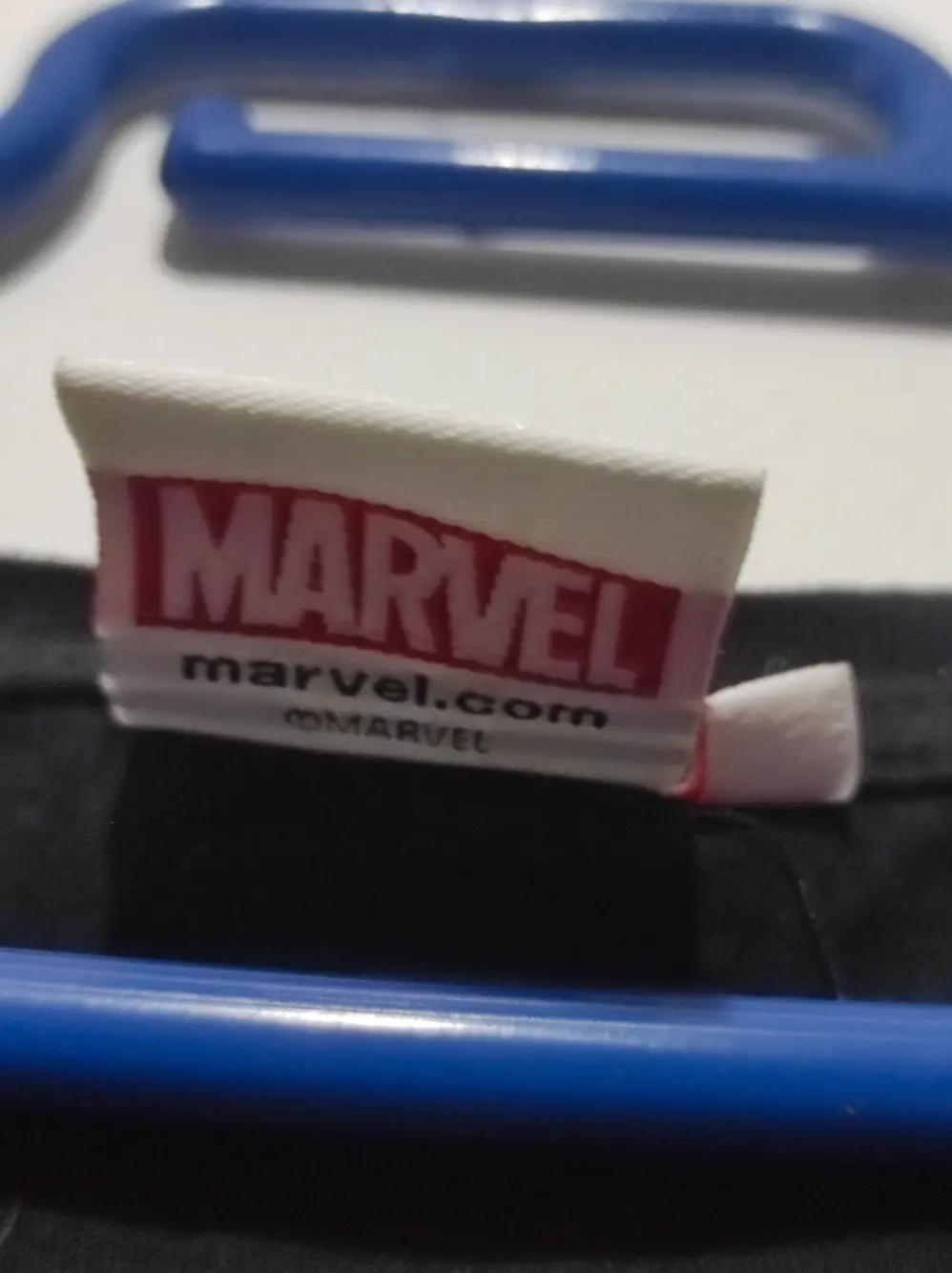 Camiseta manga corta Marvel the shield talla XL, foto 3