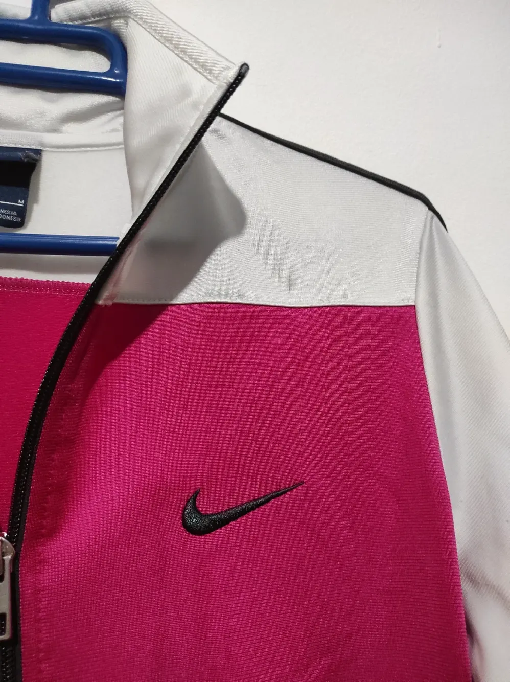 Sudadera con cremallera Nike talla M sirve para S ver medidas, foto 3