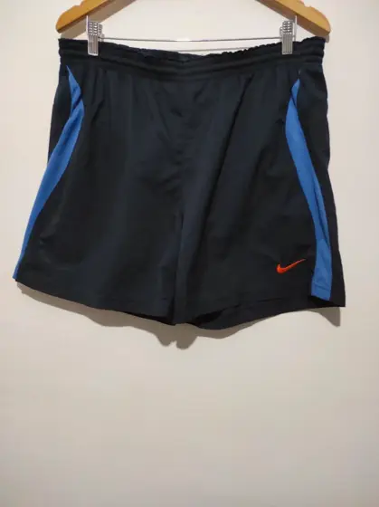 Pantalon corto short Nike talla L ver medidas