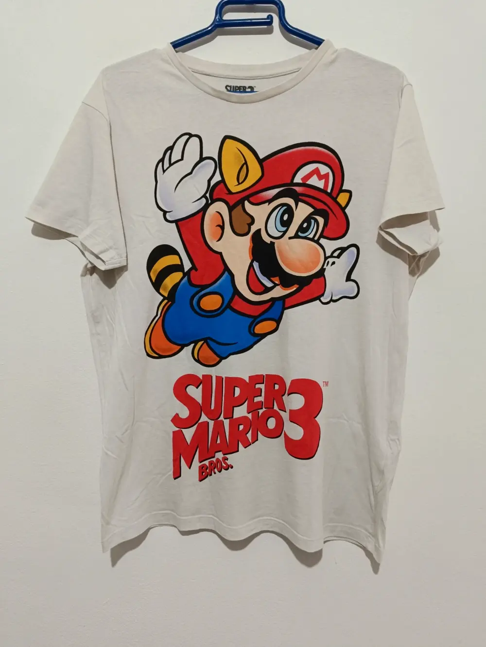 Camiseta Super Mario Bros 3 Nintendo Bioworld europa talla M