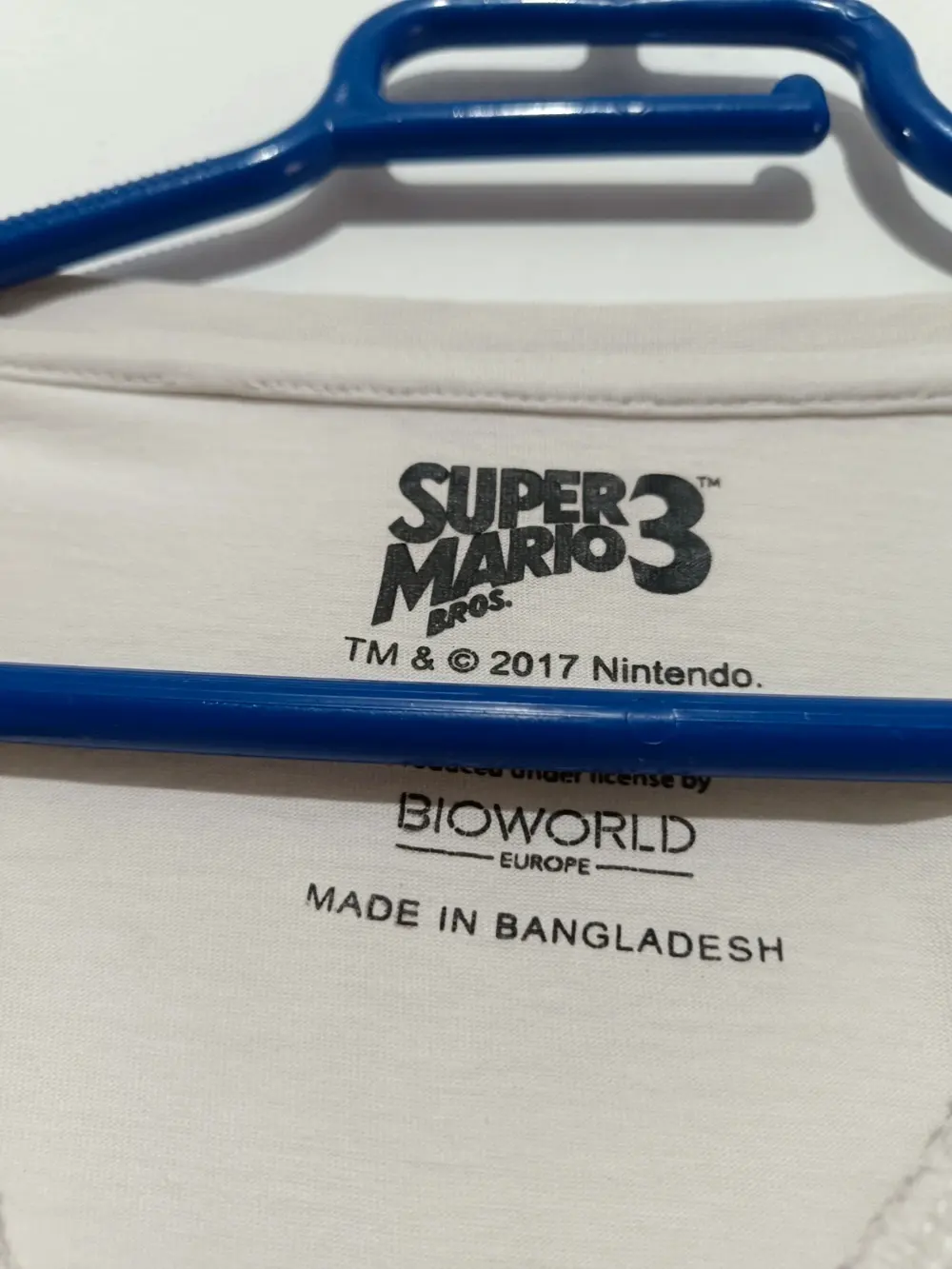 Camiseta Super Mario Bros 3 Nintendo Bioworld europa talla M, foto 2