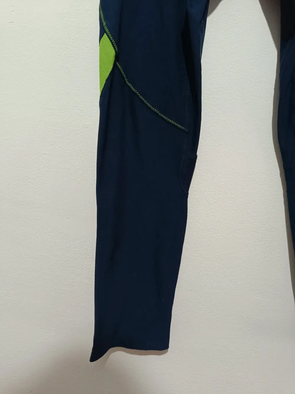 Pantalon entrenamiento Nike talla M, foto 4