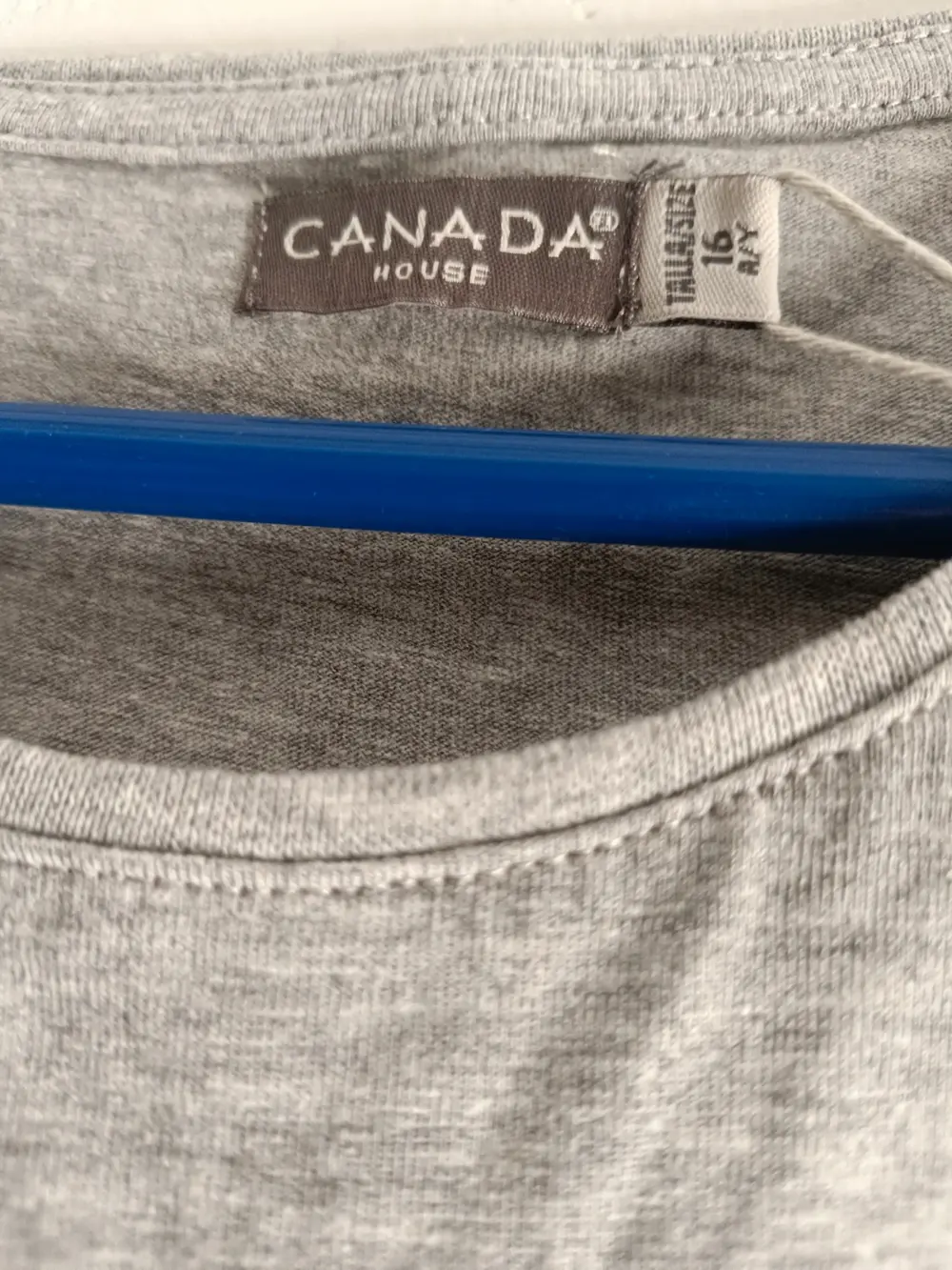 Camiseta manga larga Canada house talla 16 años, foto 3