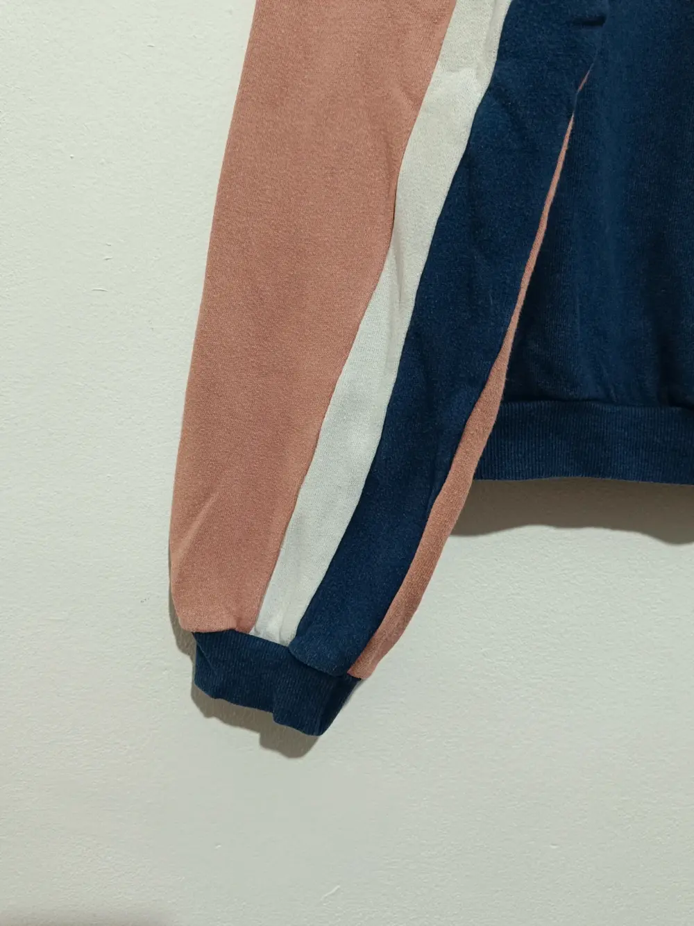 Sudadera crop Good Babes Pacific Republic talla M, foto 3