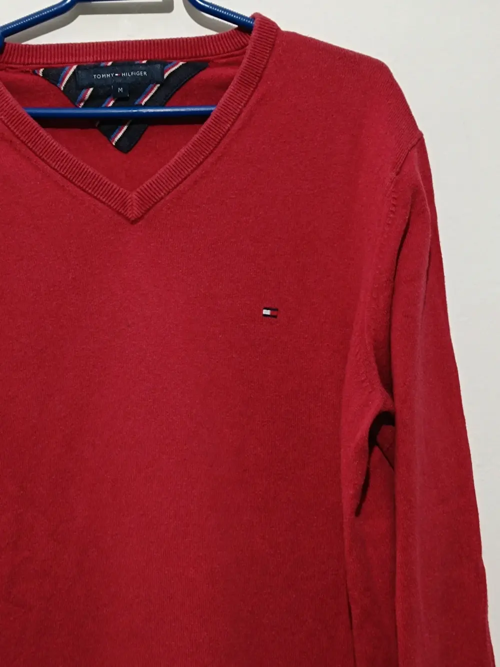 Jersey cuello de pico Tommy Hilfiger talla M, foto 2