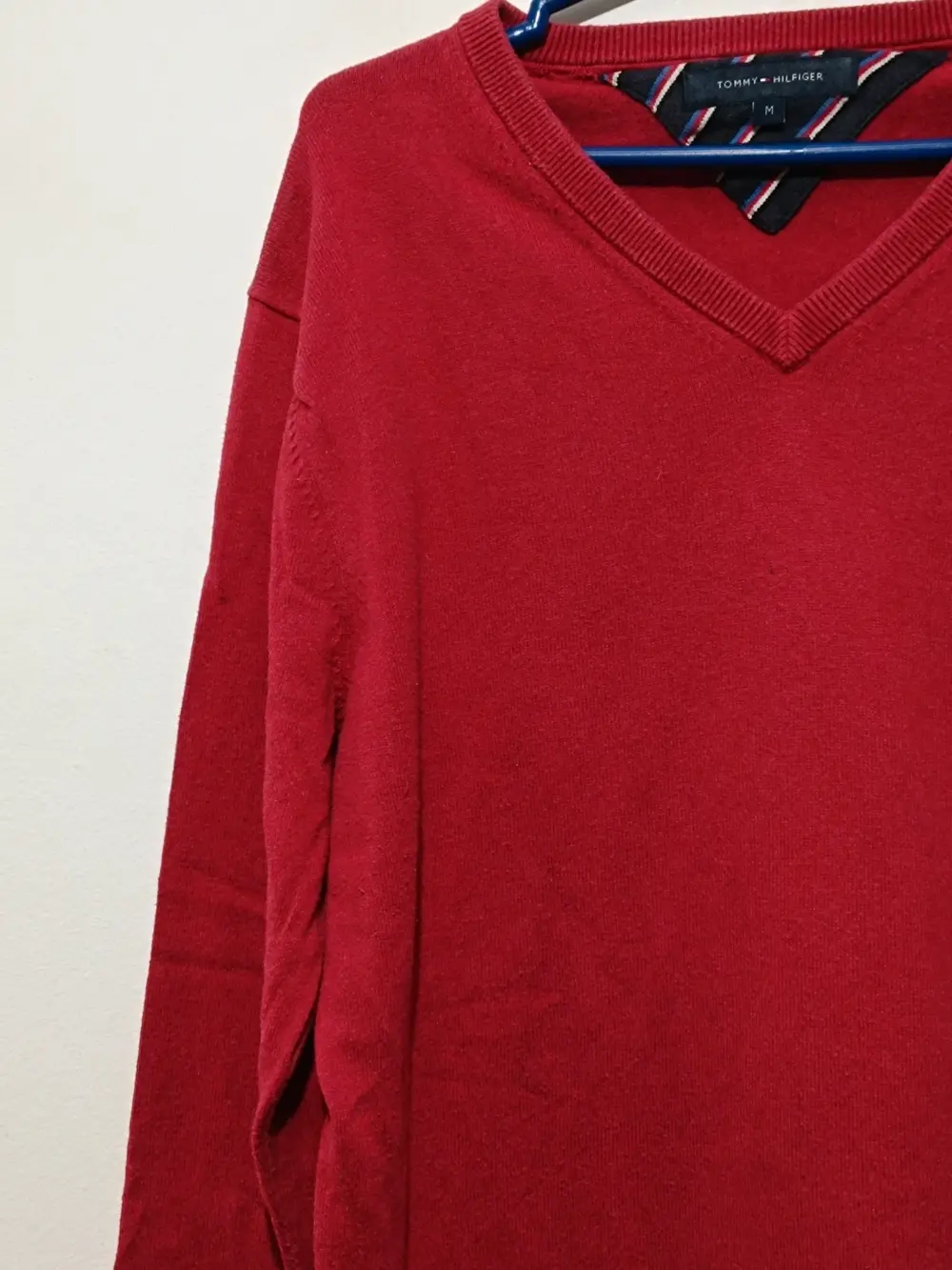 Jersey cuello de pico Tommy Hilfiger talla M, foto 3