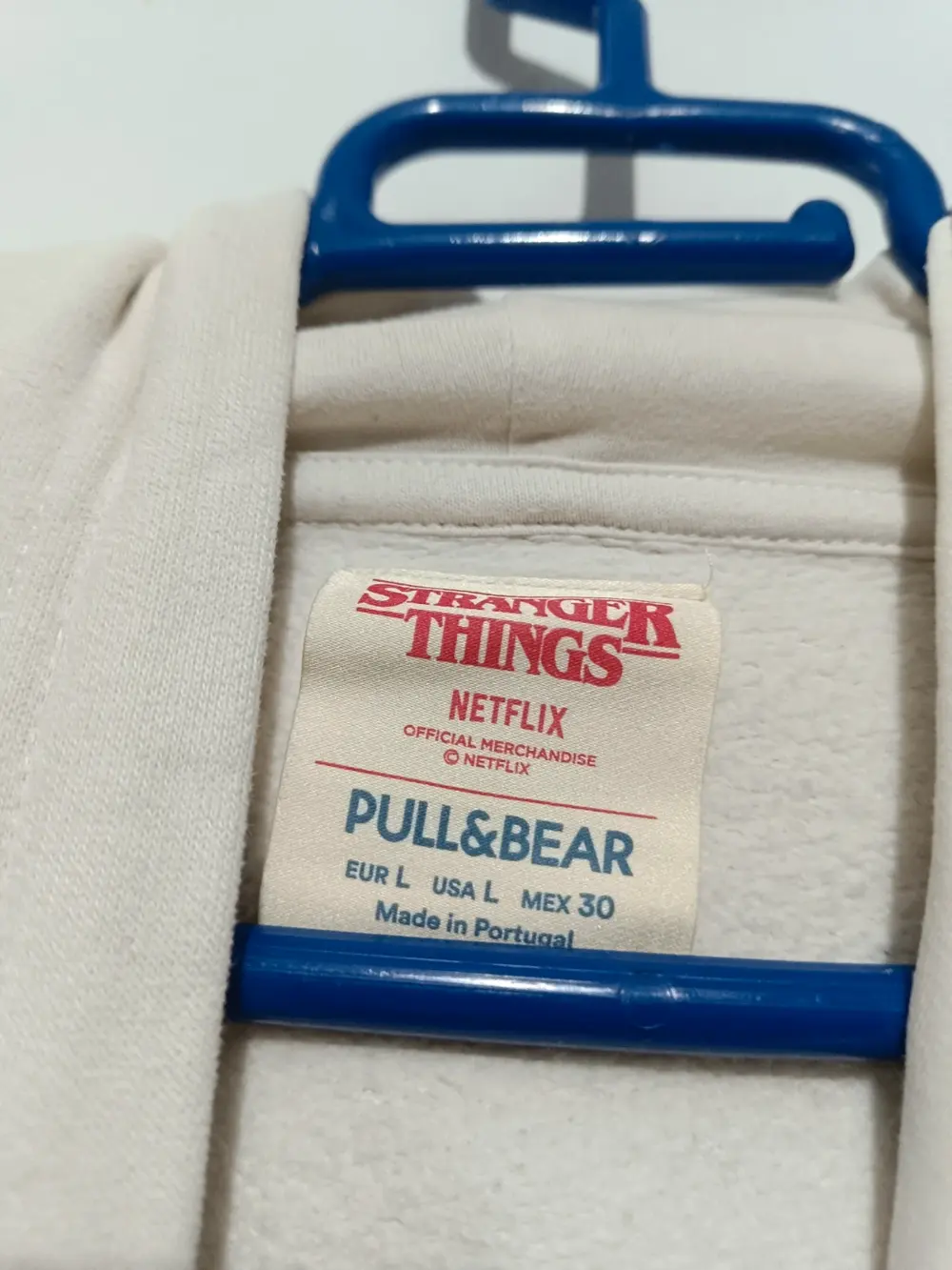 Sudadera Stranger Things Pull & Bear talla L, foto 2