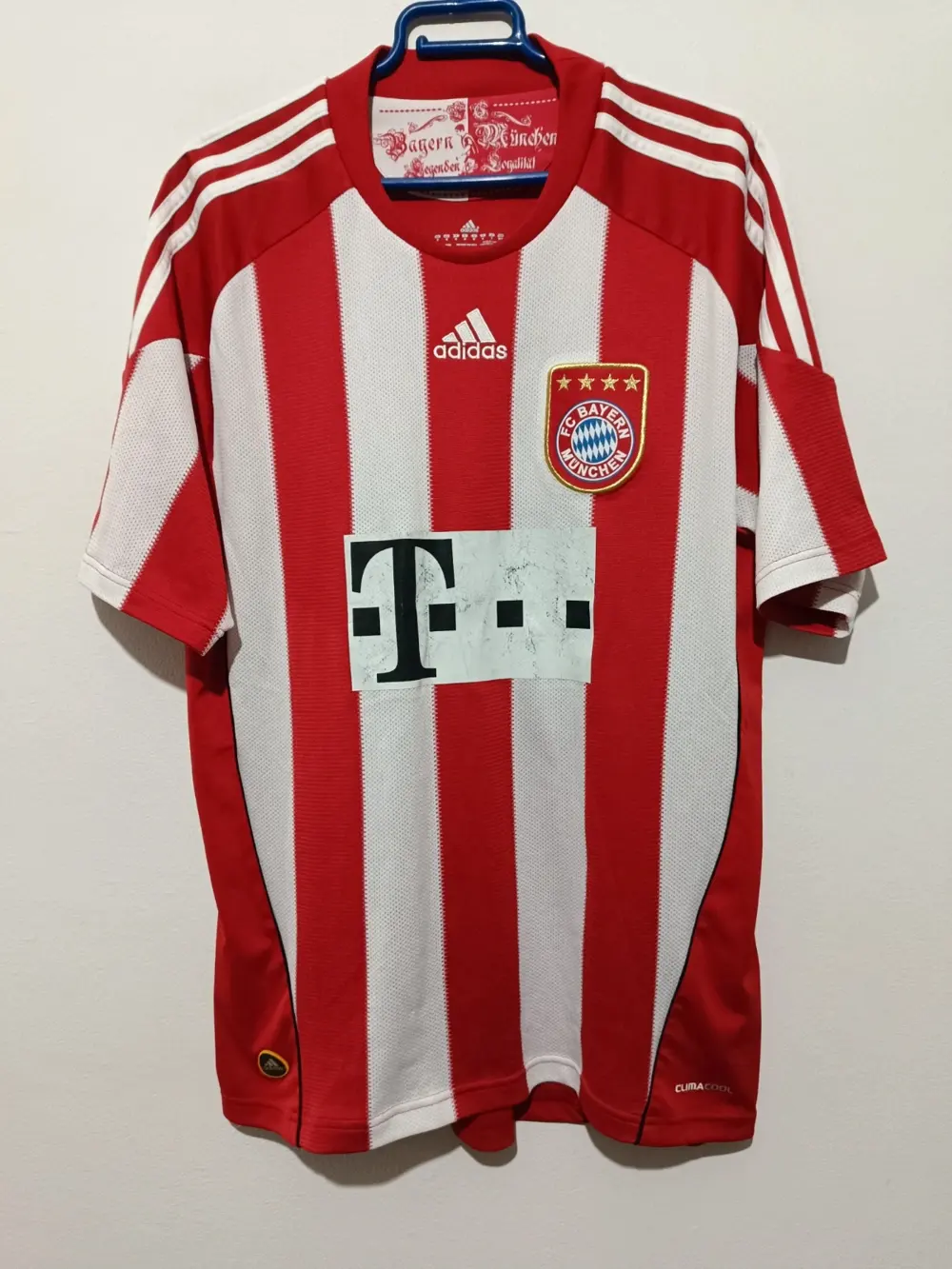 Camiseta Bayern Munchen Hostess Adidas temporada 2010/2011 talla M