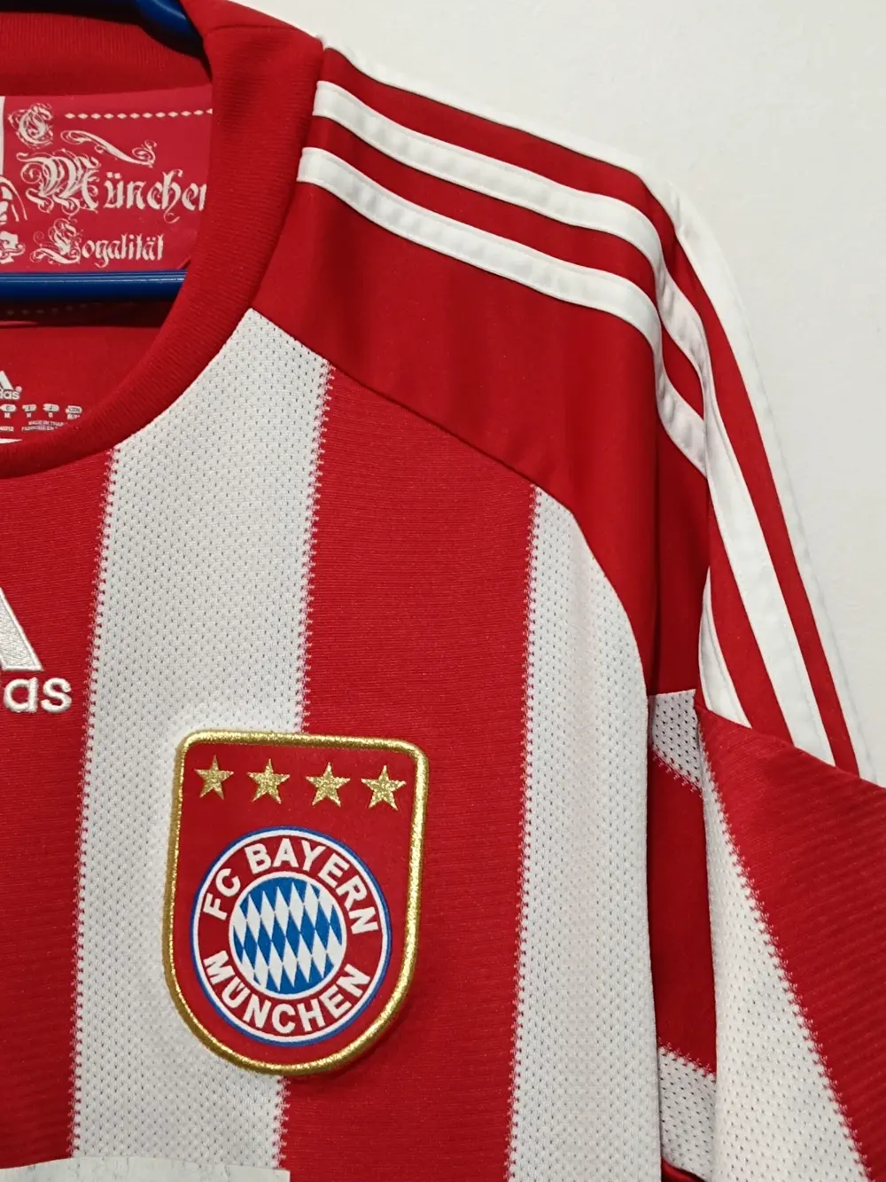 Camiseta Bayern Munchen Hostess Adidas temporada 2010/2011 talla M, foto 4