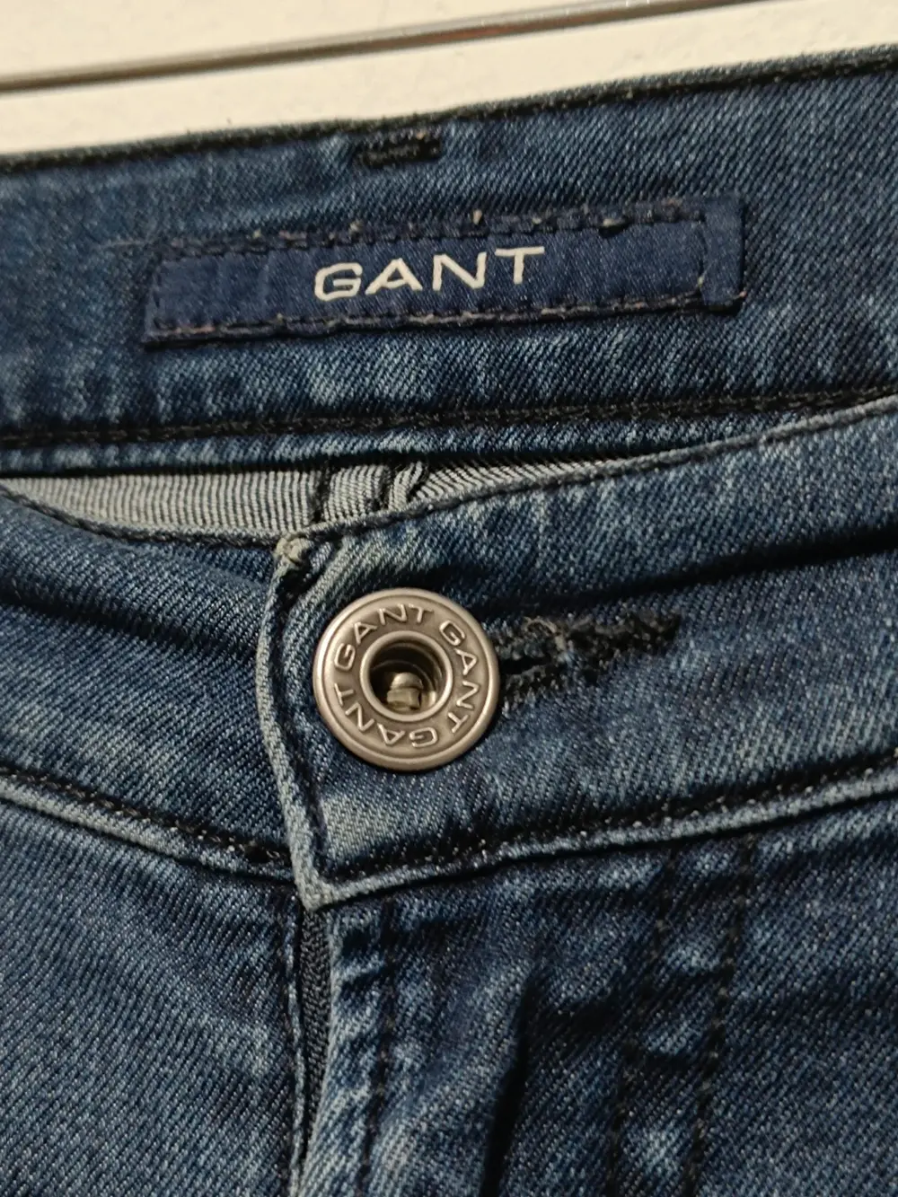 Pantalon vaquero tobillero Gant talla XL ver medidas unisex, foto 4
