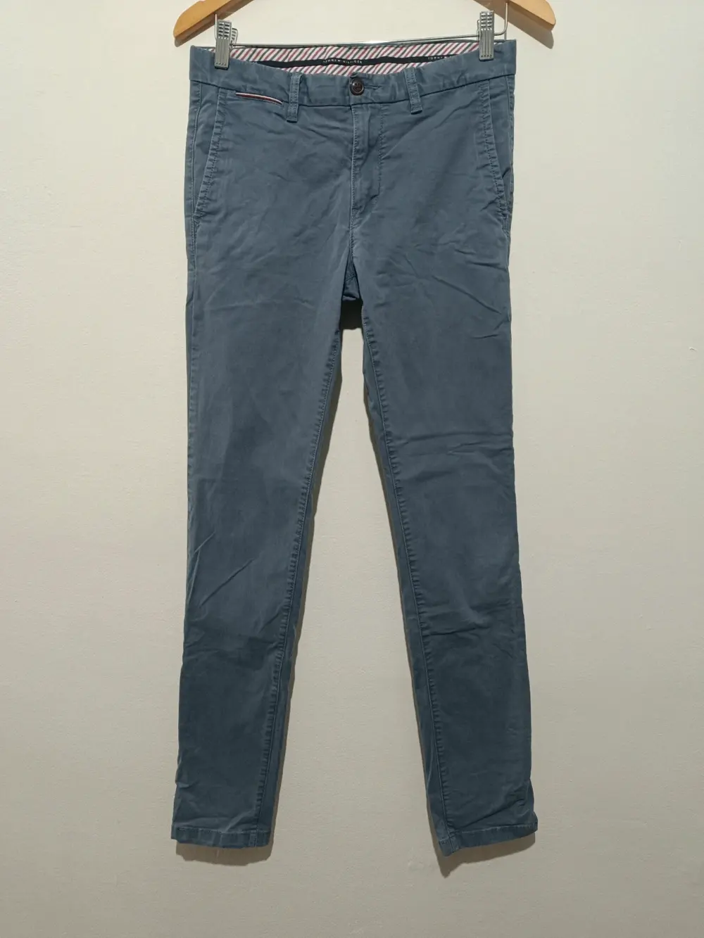 Pantalon pitillo Tommy Hilfiger talla M ver medidas
