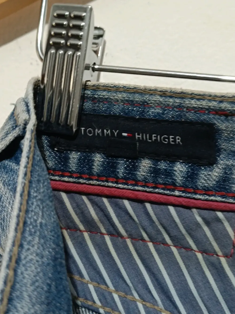 Pantalon vaquero vintage Tommy Hilfiger talla 46 XL, foto 5