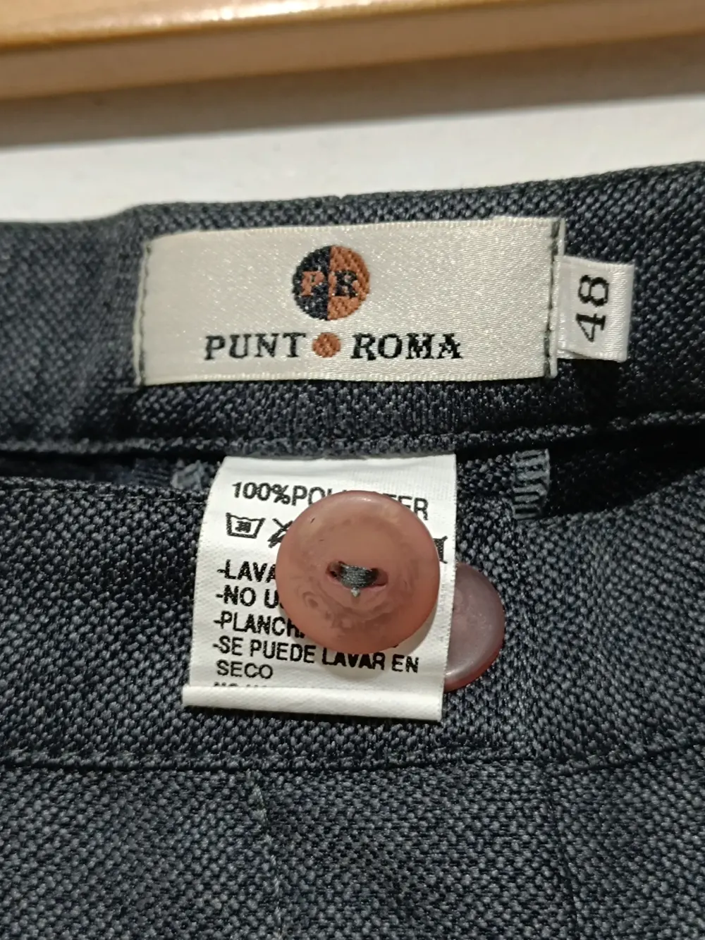 Pantalon pinzas Punt Roma talla 48 pero es mas una 44 ver medidas, foto 2