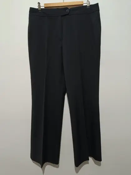 Pantalon pinzas Kiabi woman talla 48 pero es mas una 44 ver medidas