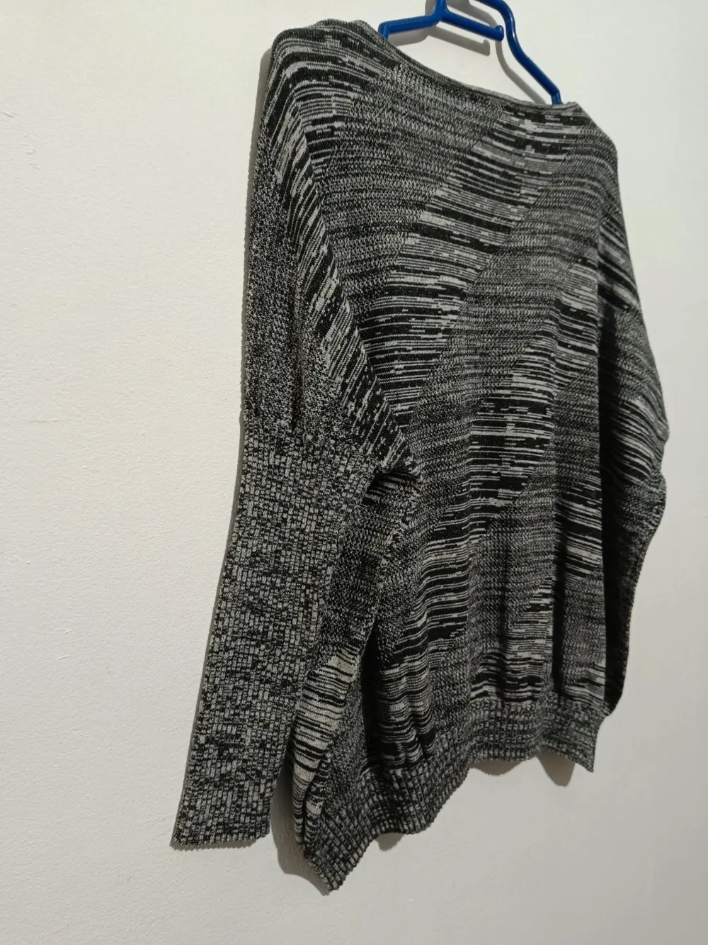 Jersey cuello de pico 100% cotton 2 elles talla unica sirve para L/XL ver medidas, foto 3