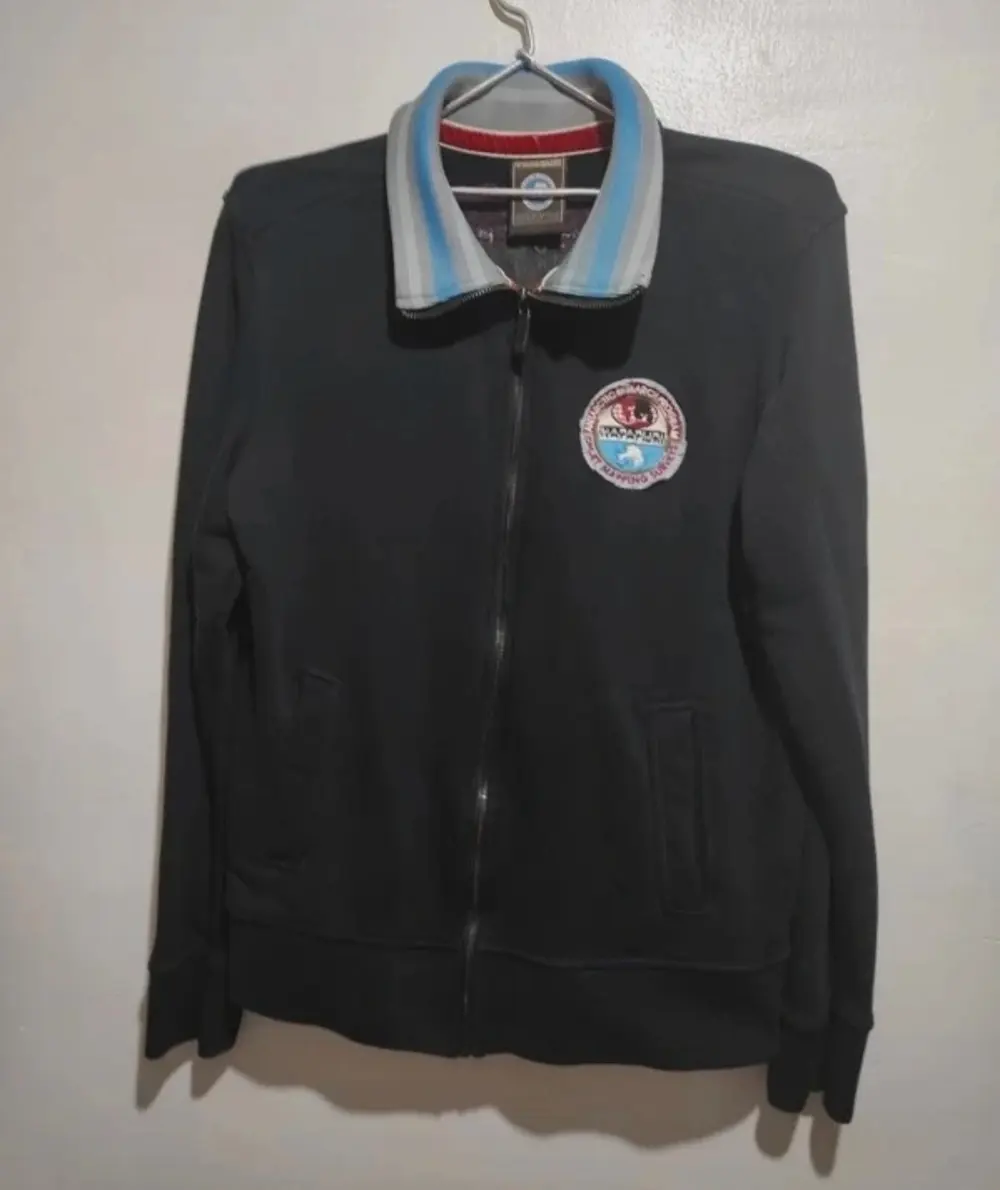 Sudadera con cremallera Napapijri talla M