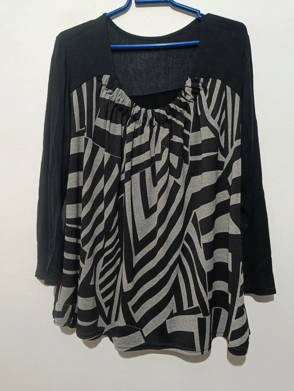 Camiseta Blusa manga larga Made In France talla L ver medidas