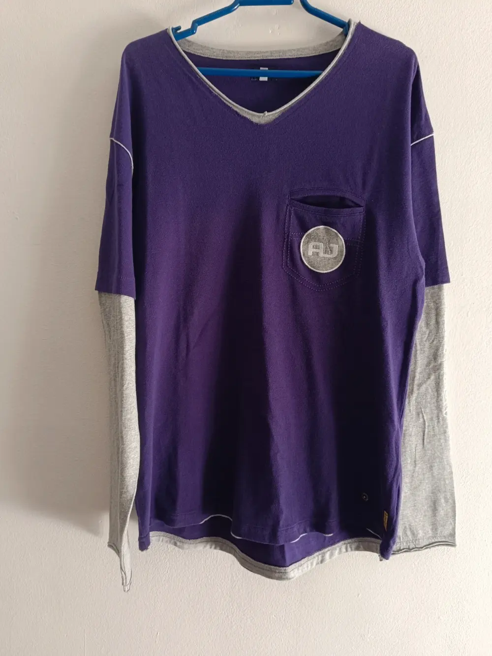 Camiseta manga larga Armani jeans talla L unisex