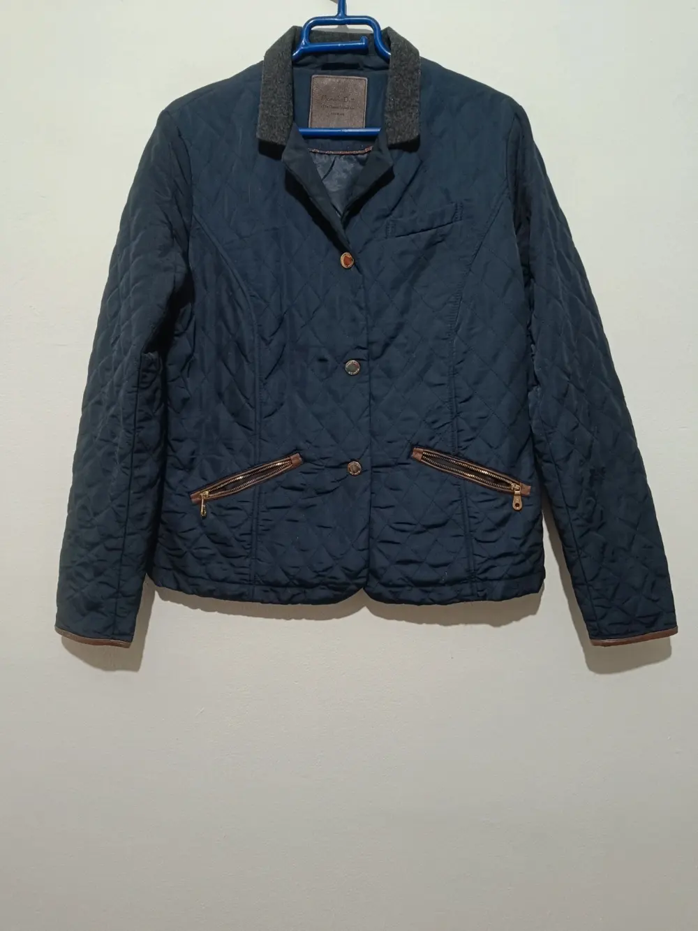 Blazer acolchada Massimo Dutti talla L
