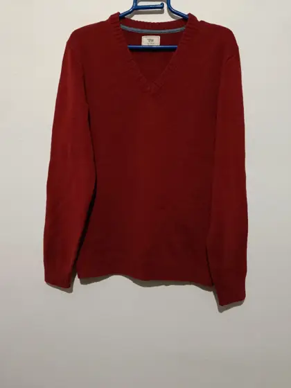 Jersey cuello de pico easy wear talla M