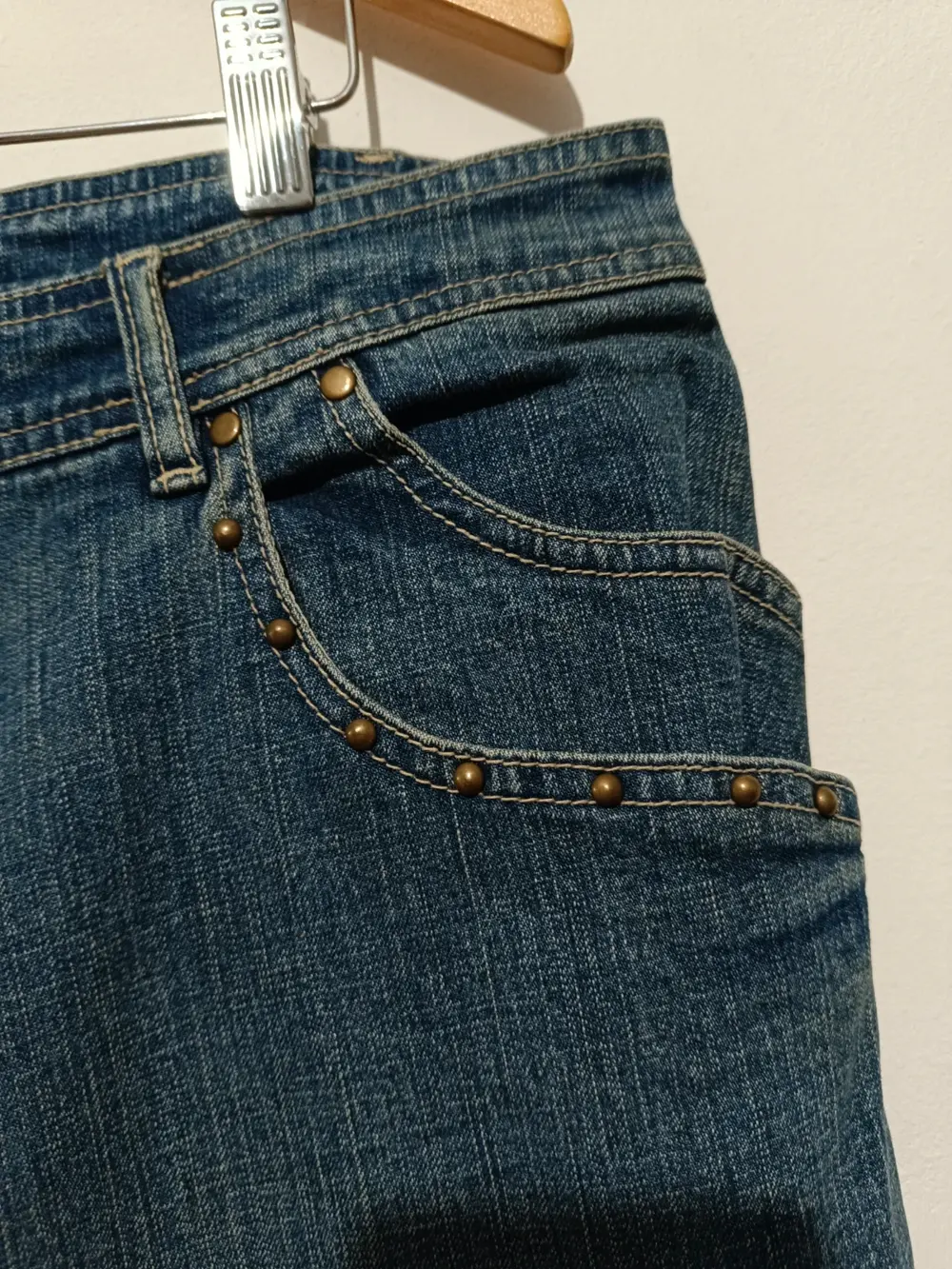 Pantalon vaquero Kiabi woman talla 46 ver medidas, foto 3