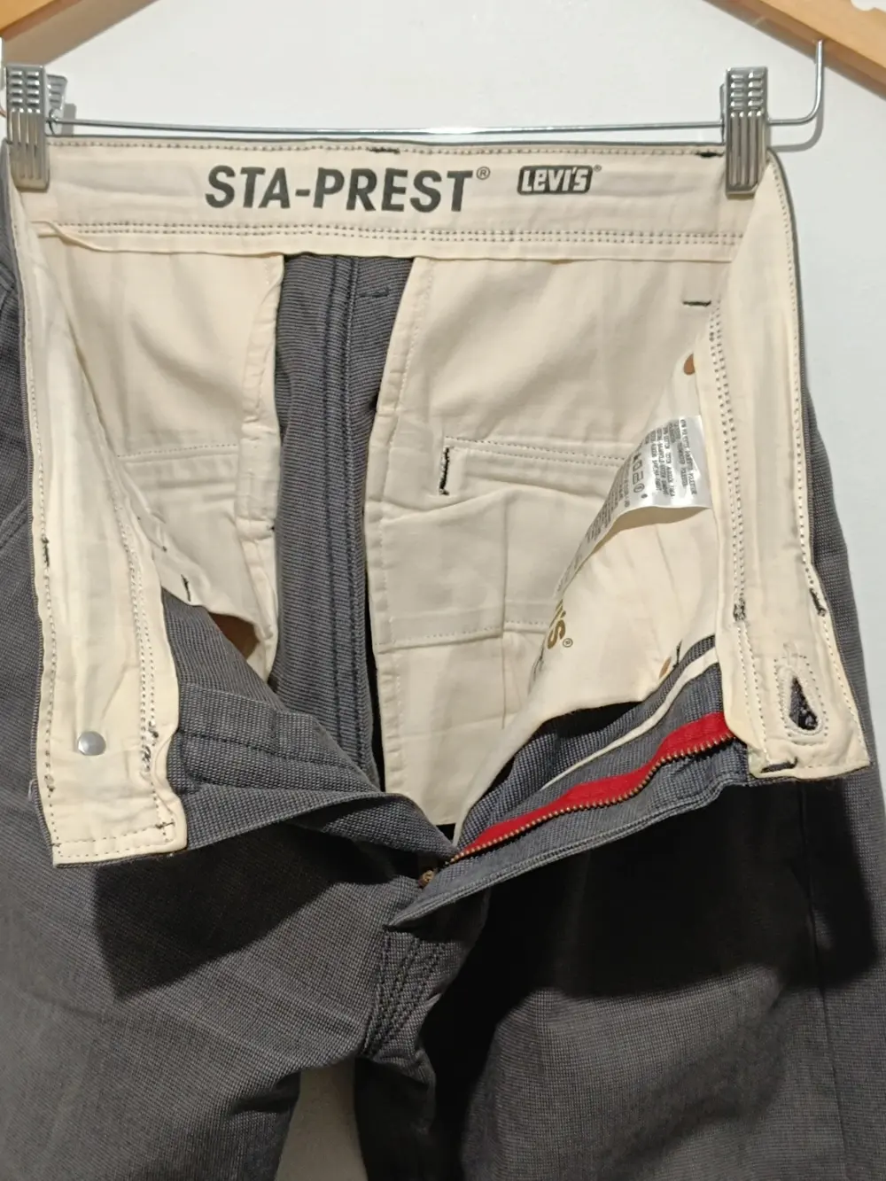 Pantalon vintage Levi's Sta-Prest talla 42 ver medidas, foto 3