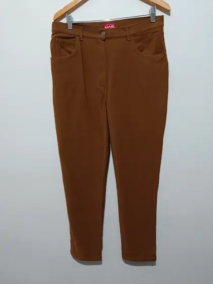 Pantalon pitillo Kiabi 109% poliamida talla XXL ver medidas