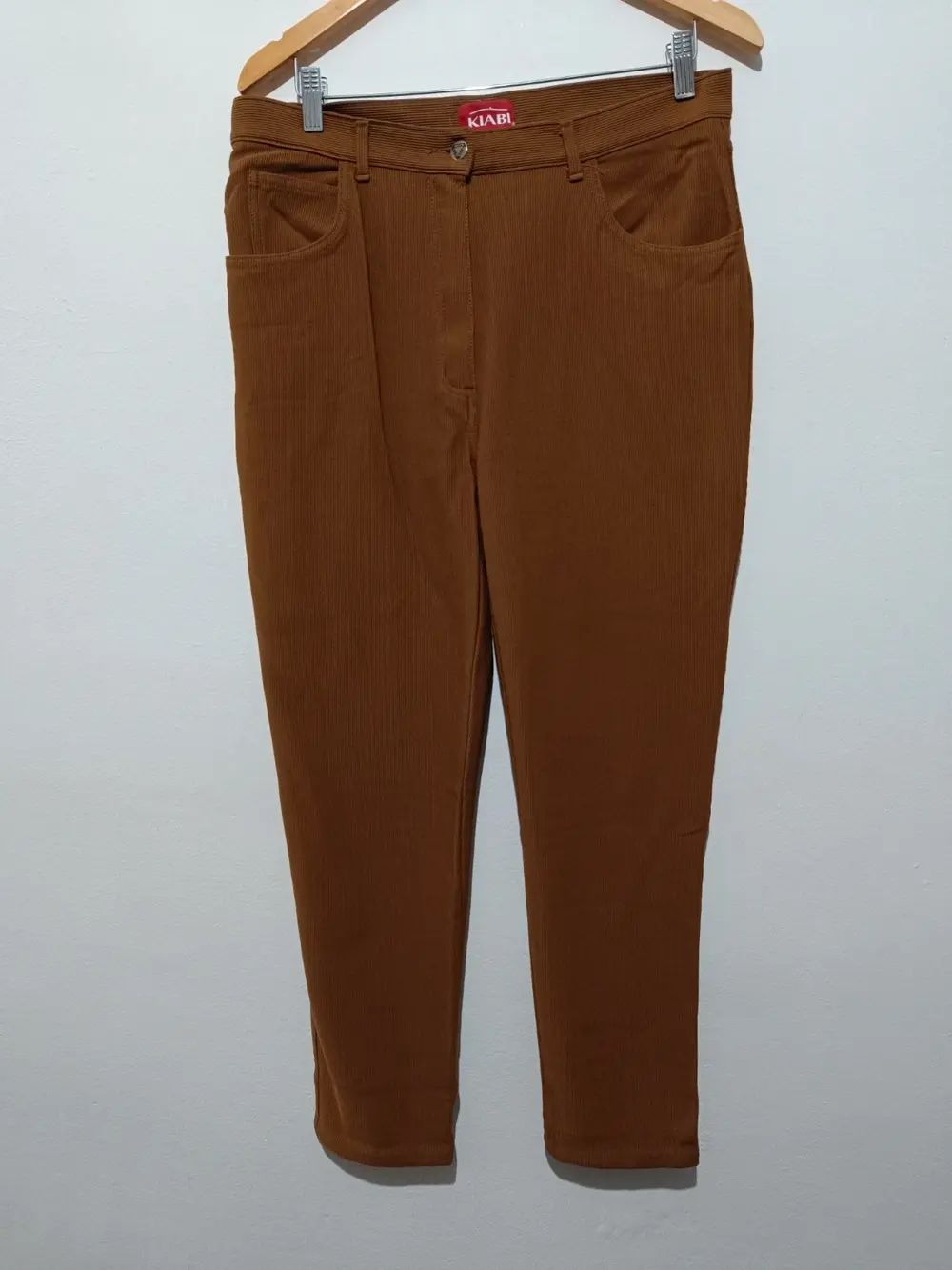 Pantalon pitillo Kiabi 109% poliamida talla XXL ver medidas