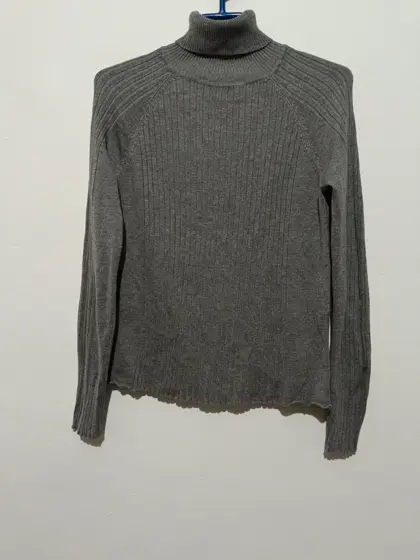 Jersey fino cuello alto Zara Knit talla M