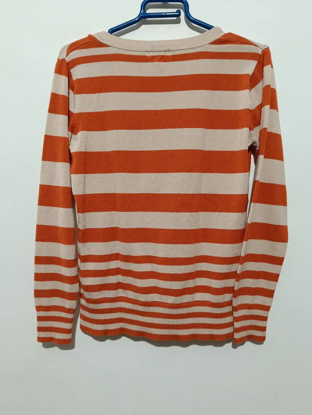 Jersey fino a rayas cuello de pico Zendra talla 42 pero sirve para 40 ver medidas, foto 4